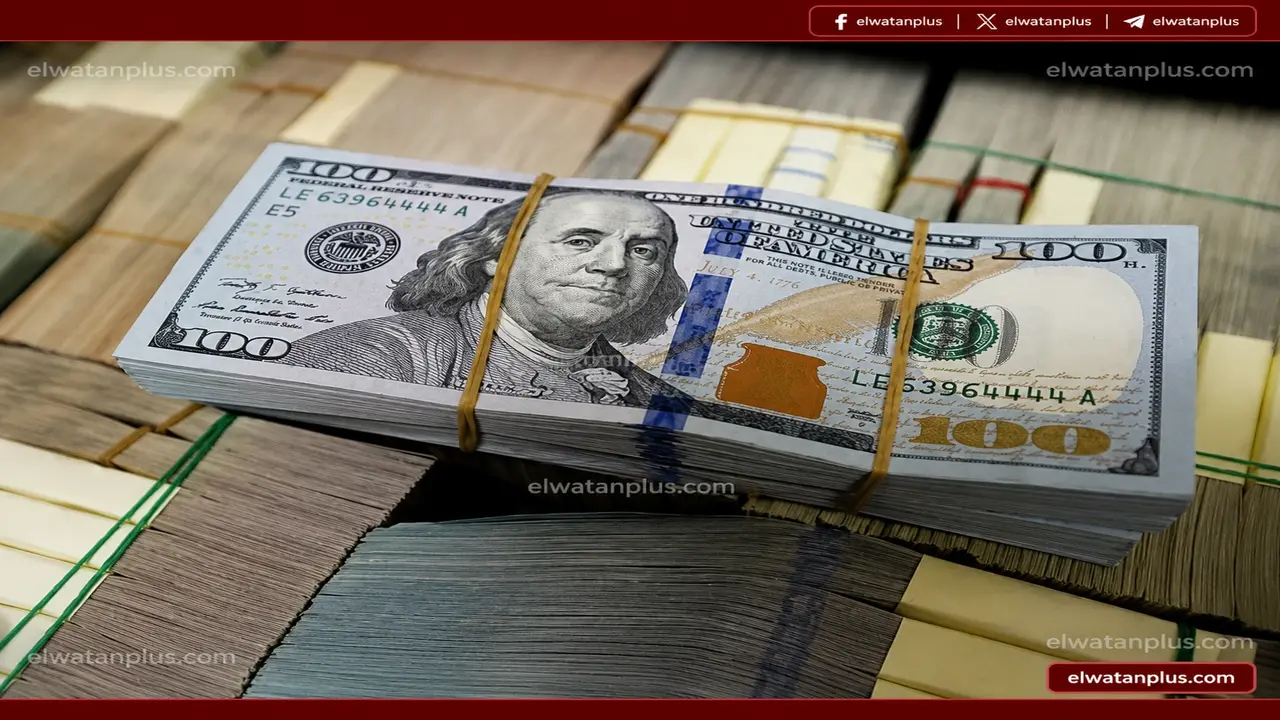 تراجع جديد في سعر الدولار داخل البنوك المصرية خلال تعاملات الأحد